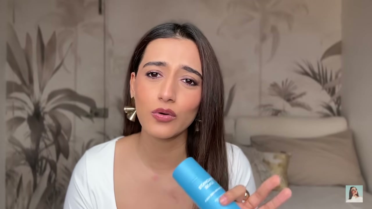 @aashiadani reviewing Standard Seoul Deep Clean Bubble Mask Cleanser at 12:27 in a YouTube Shorts video