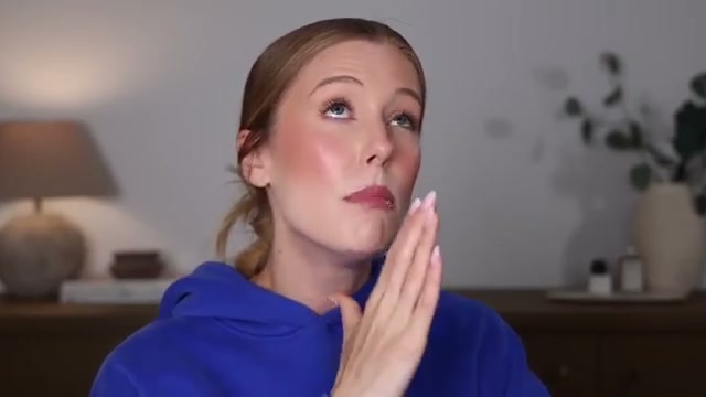 @abbeyyung reviewing CeraVe Healing Ointment at 17:18 in a YouTube Shorts video