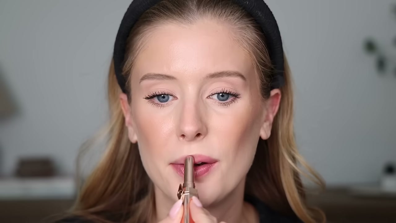 Pillow Talk Long Lasting Blush Balm Sheer Lip Tint