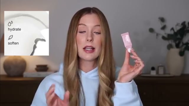 Moisture Surge Lip Hydro-Plump Treatment