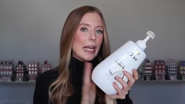 @abbeyyung reviewing Dove Restoring Body Wash at 18:54 in a YouTube Shorts video