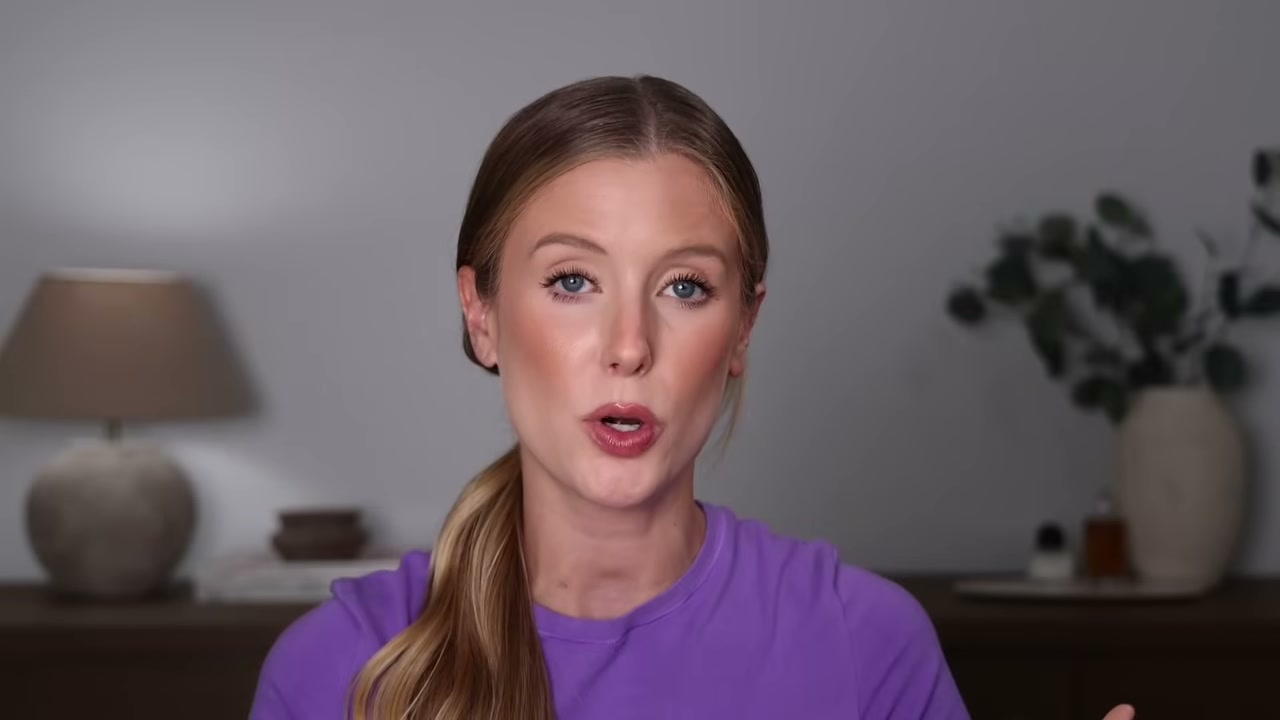 @abbeyyung reviewing L'Oreal Paris Everpure Clarify Shampoo at 29:01 in a YouTube Shorts video