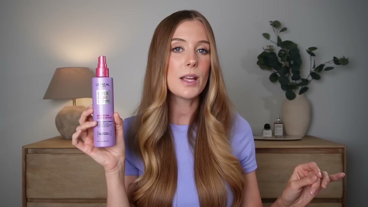 @abbeyyung reviewing L'Oreal Paris Everpure Moisture 21-in-1 Spray at 21:01 in a YouTube Shorts video