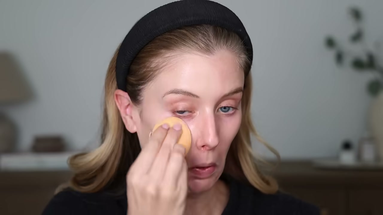 @abbeyyung reviewing L'Oreal Paris True Match Nude Hyaluronic Tinted Serum at 15:45 in a YouTube Shorts video