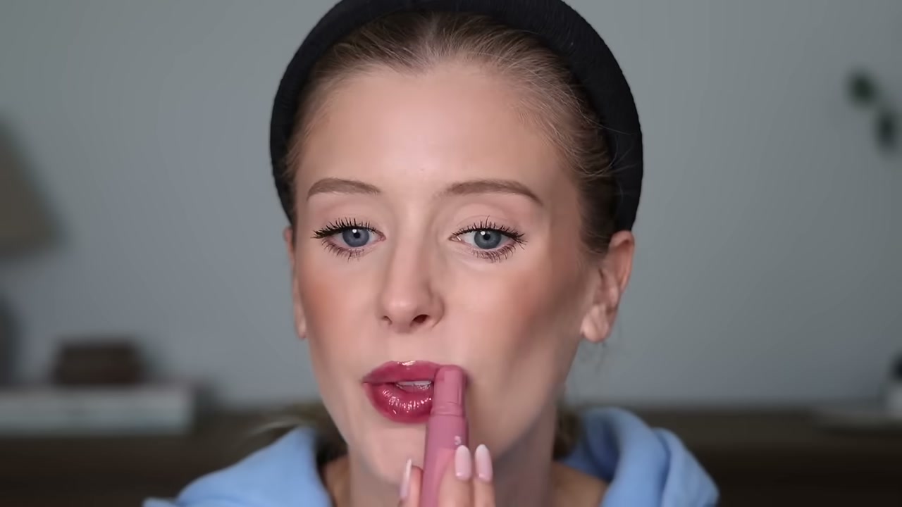 Fruity Lip Glotioner