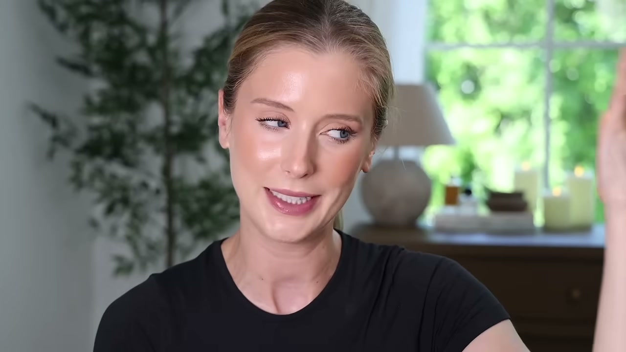 @abbeyyung reviewing tarte Creaseless Creamy Concealer at 17:57 in a YouTube Shorts video