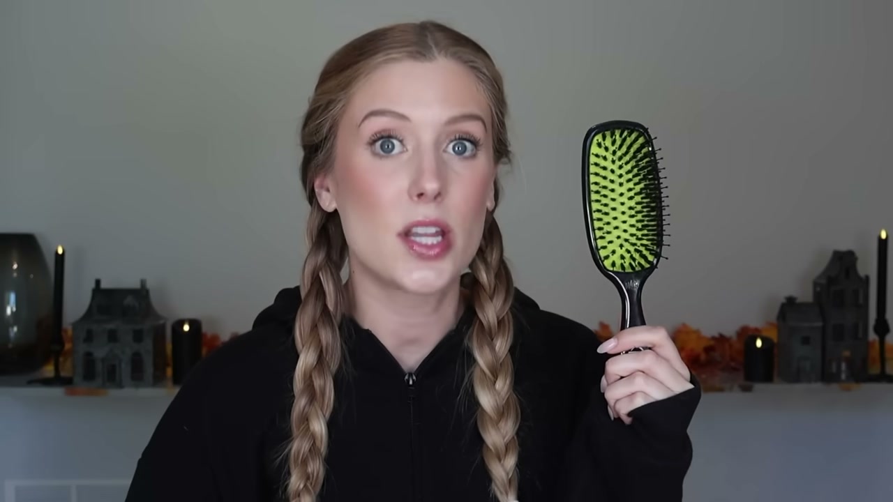 @abbeyyung reviewing Wet Brush Pro Shine Enhancer at 18:15 in a YouTube Shorts video