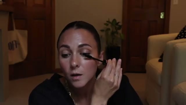 Absolute Volumising Mascara
