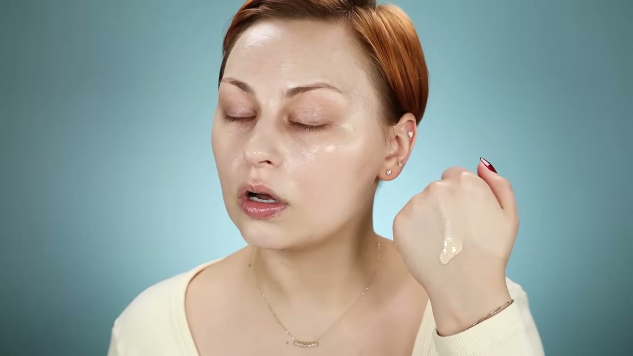 @alexandraanele reviewing Haus Labs Triclone Skin Tech Foundation at 08:14 in a YouTube Shorts video