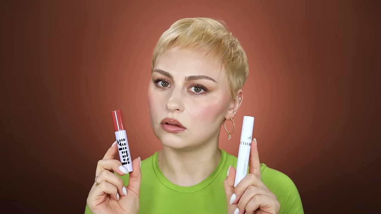 @alexandraanele reviewing Wonderskin Lip Stain at 10:46 in a YouTube Shorts video