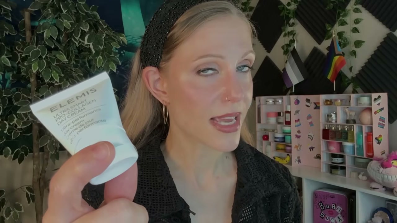 @aliceintherabbithole reviewing ELEMIS Ultra Smart Pro-Collagen Day Cream at 14:12 in a YouTube Shorts video