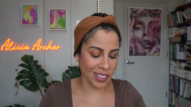 Exagger-Eyes Easy Eyeshadow Stick