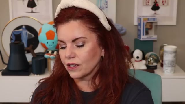 @allfeisty reviewing Marc Jacobs Drawn This Way Eyeliner at 10:14 in a YouTube Shorts video
