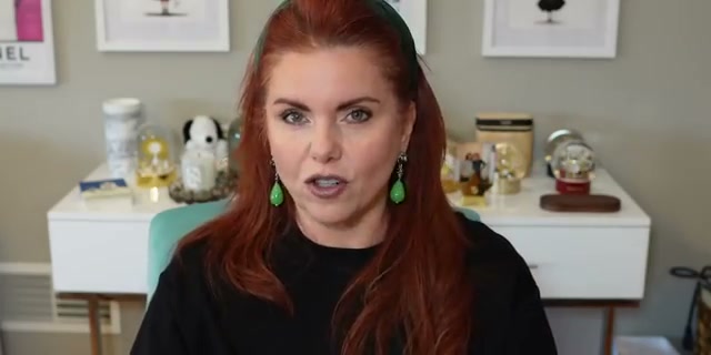 @allfeisty reviewing TOM FORD BEAUTY Terra Bronzer at 02:45 in a YouTube Shorts video