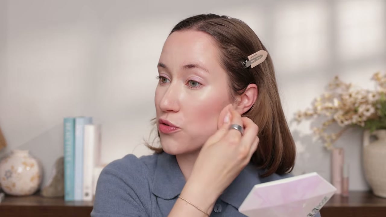 Double Wear Stay-in-Place 24-Hour Concealer