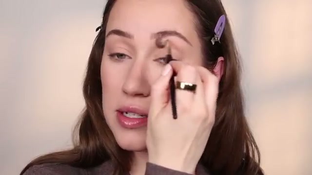 @allieglines reviewing MAKEUP BY MARIO Master Mattes Long-Wear Cream Eyeshadow at 13:50 in a YouTube Shorts video