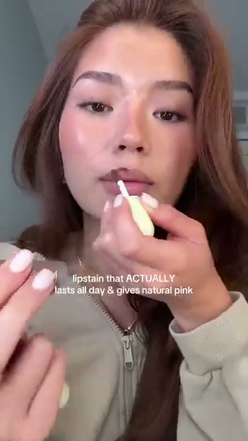 Hydrating Glossy Lip Stain