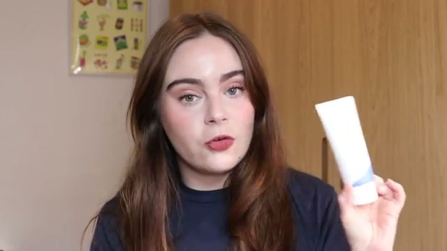 @amandaz reviewing AESTURA ATOBARRIER365 Cream at 03:27 in a YouTube Shorts video