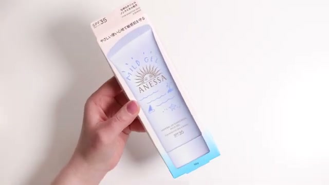 @amandaz reviewing ANESSA MINERAL SPF 35 at 24:15 in a YouTube Shorts video
