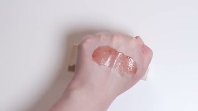 @amandaz reviewing Being Frenshe Lip Wellness Balm at 14:28 in a YouTube Shorts video
