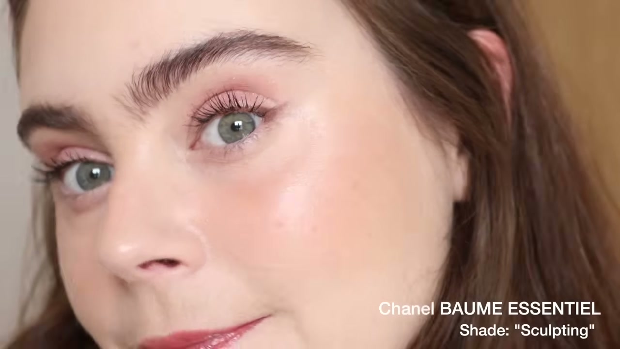 Baume Essentiel Multi-Use Glow Stick