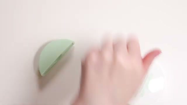 Green Tea Fresh Sunscreen