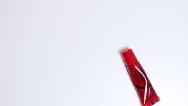 @amandaz reviewing Dr. PAWPAW Ultimate Red Tinted Balm at 53:39 in a YouTube Shorts video