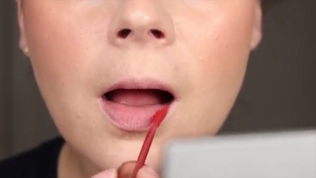 @amandaz reviewing ETUDE Fixing Tint at 27:41 in a YouTube Shorts video