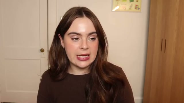 @amandaz reviewing Isntree Hyaluronic Acid Watery Sun Gel at 55:41 in a YouTube Shorts video