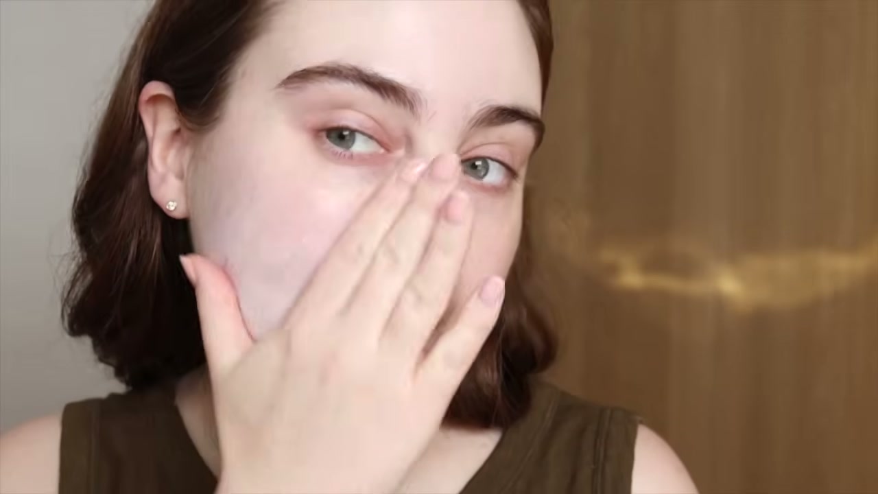 @amandaz reviewing Kao Biore UV Kids Pure Milk SPF 50+ at 16:50 in a YouTube Shorts video