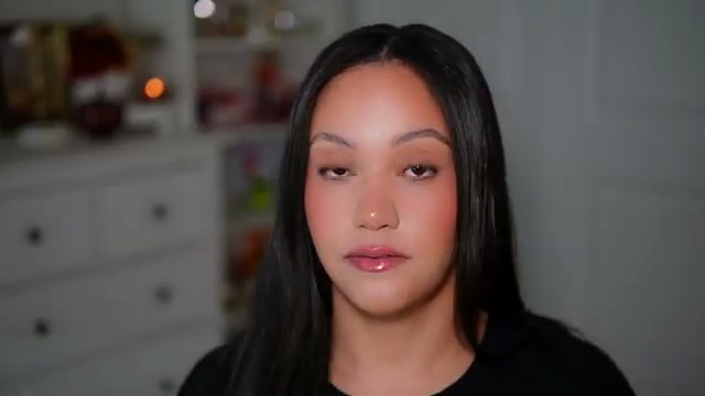 @amyglam reviewing cocokind Hydrating Electrolyte Rescue Serum at 21:18 in a YouTube Shorts video