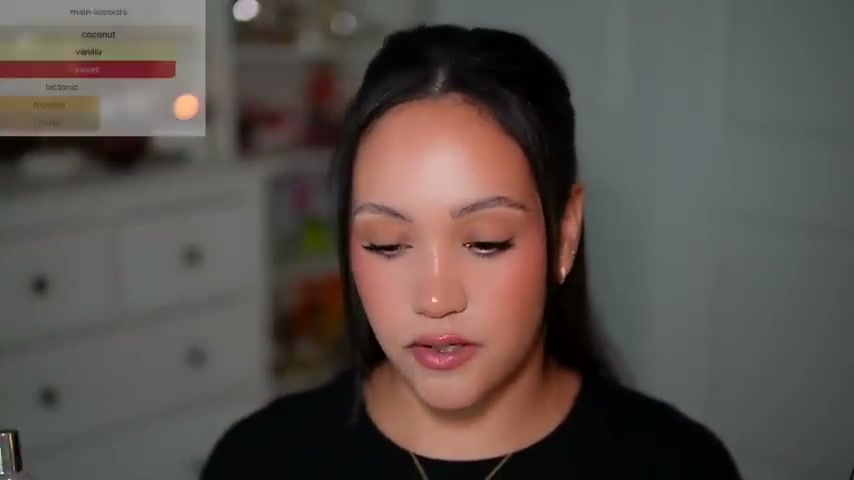 @amyglam reviewing Lore Sublimity at 07:57 in a YouTube Shorts video