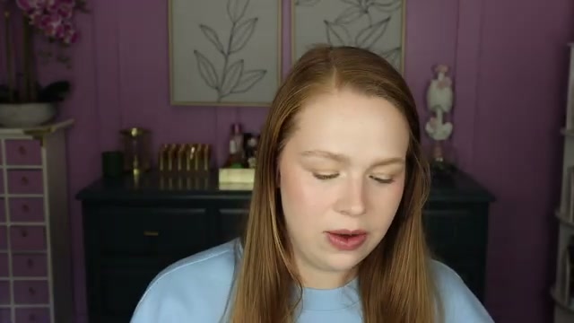 @amylovesmakeup reviewing Charlotte Tilbury Cream Bronzer at 03:44 in a YouTube Shorts video