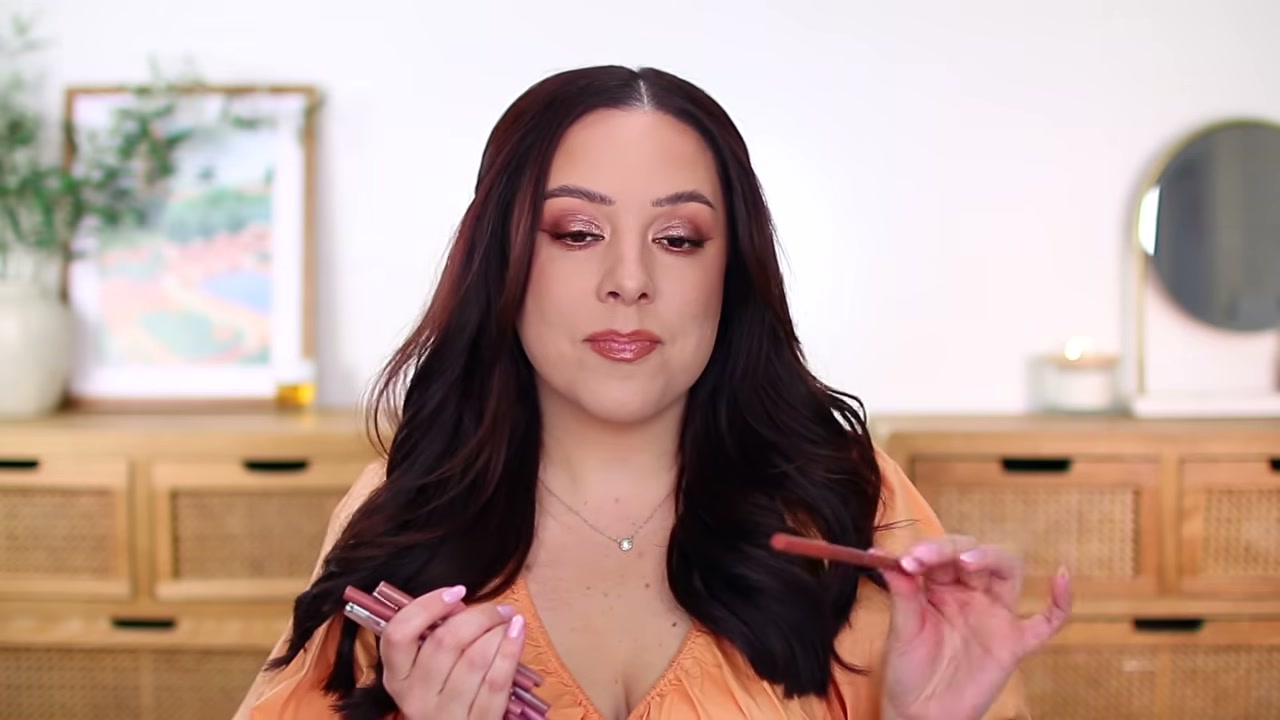 @andreamatillano reviewing About-Face Matte Fix Lip Pencil at 38:08 in a YouTube Shorts video