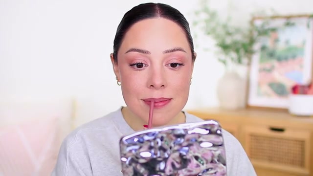 Gel Glide Long-Lasting Lip Liner