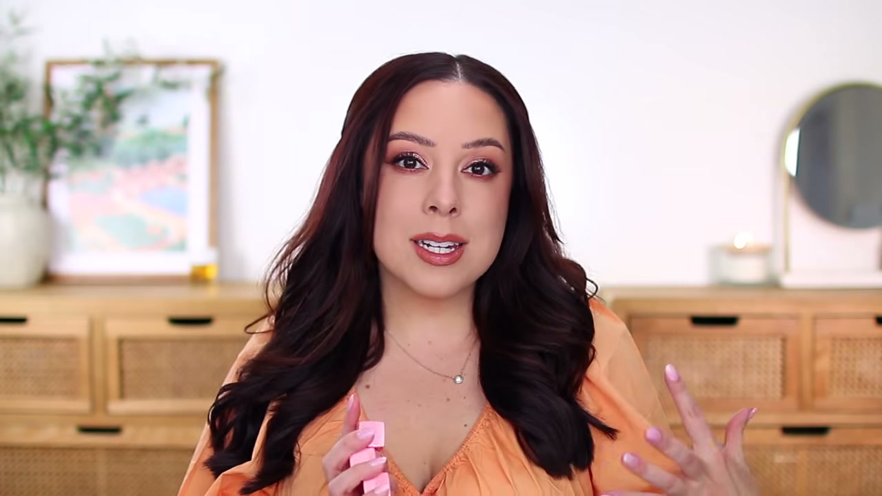 So Juicy Plumping Glossy Lip Oil