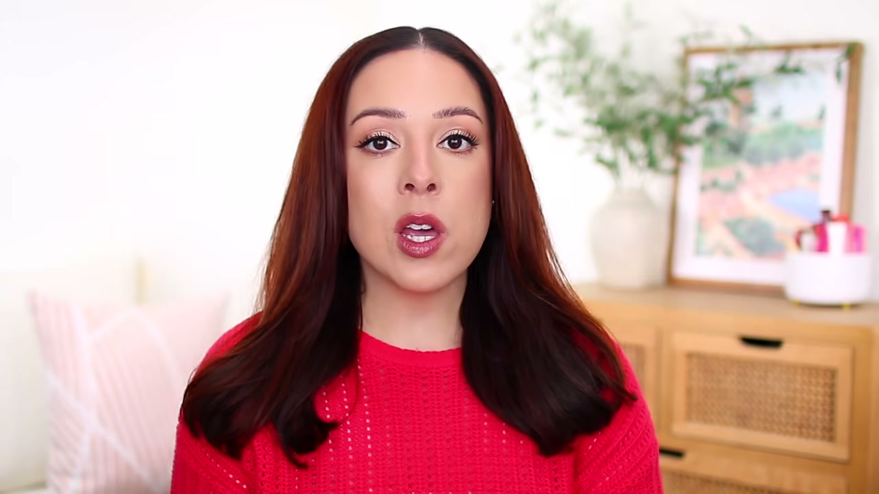 @andreamatillano reviewing dae Cactus Fruit 3-in-1 Styling Cream at 16:50 in a YouTube Shorts video