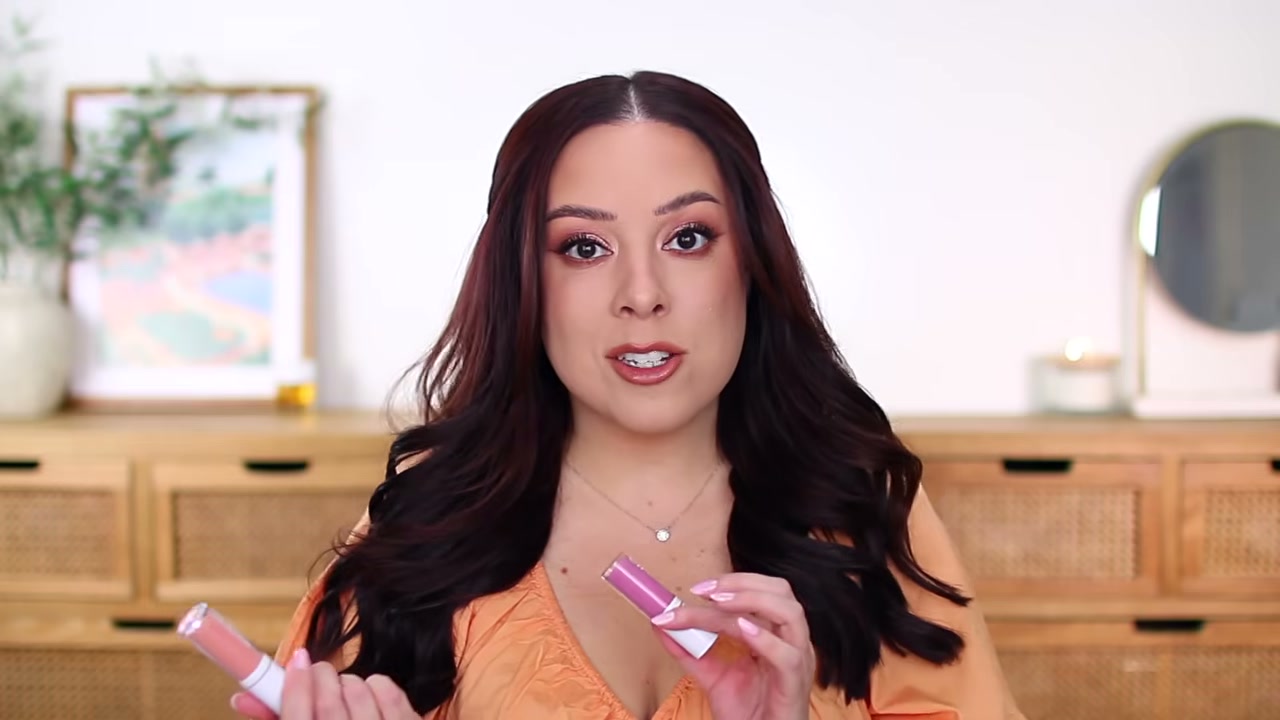 @andreamatillano reviewing e.l.f. Cosmetics Camo Liquid Blush at 18:34 in a YouTube Shorts video