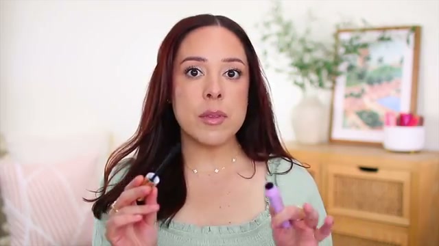 andreamatillano mentioning Milani Highly Rated Lash Extensions XL Volumizing Tubing Mascara at 27:29 in their YouTube video