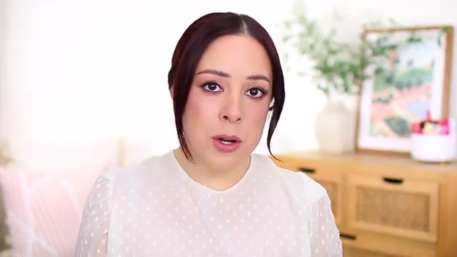 andreamatillano mentioning Nude by Nature Lip Serum at 27:12 in their YouTube video