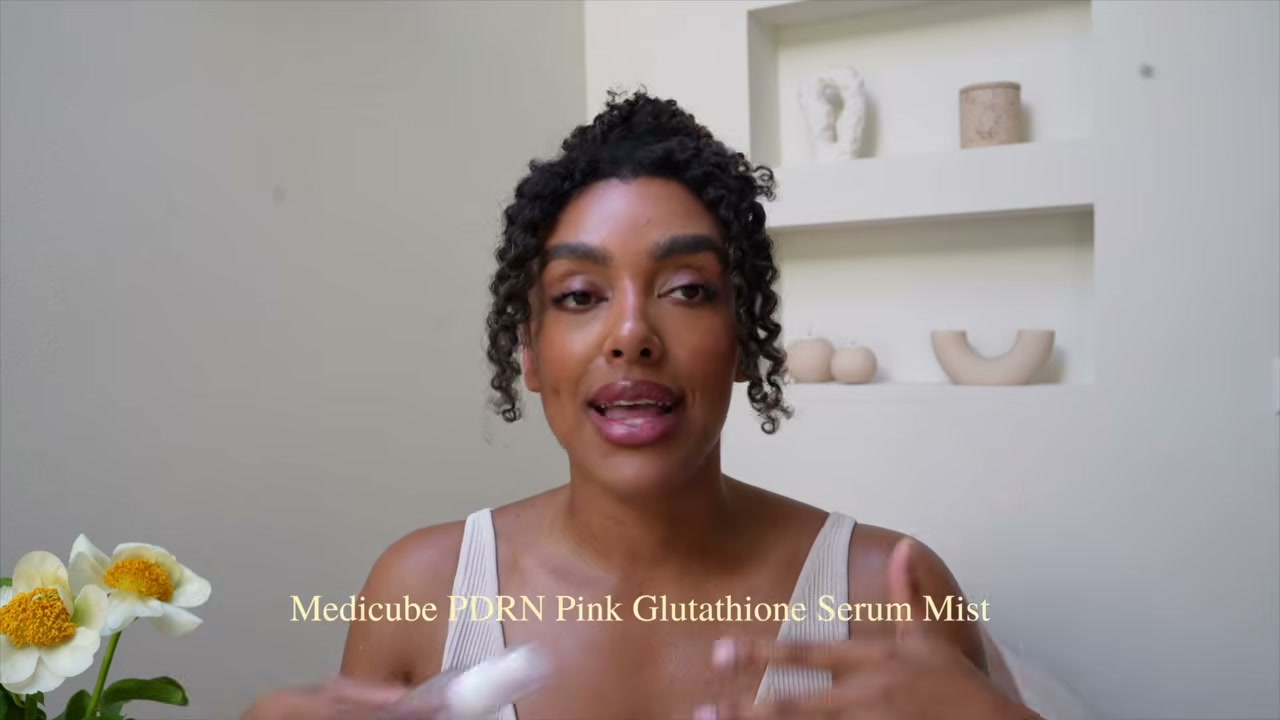 @angela.onuoha reviewing Medicube PDRN Pink Glutathione Serum Mist at 07:19 in a YouTube Shorts video