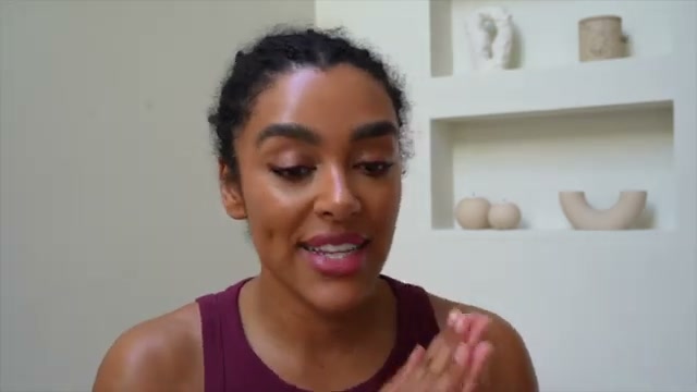@angela.onuoha reviewing TYPEBEA G1 Overnight Boosting Peptide Serum at 15:33 in a YouTube Shorts video