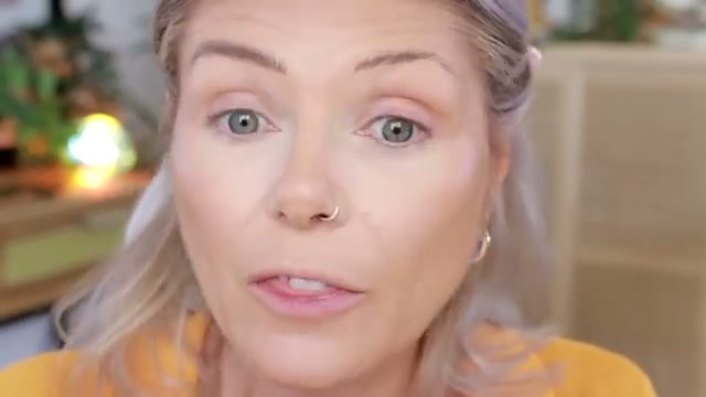 @angelicanyqvist reviewing Rare Beauty Brow Harmony Flexible Lifting and Laminating Eyebrow Gel at 17:34 in a YouTube Shorts video
