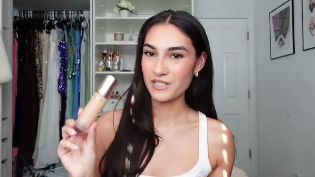 Forget the Filler Skin-Plumping Line-Smoothing Foundation