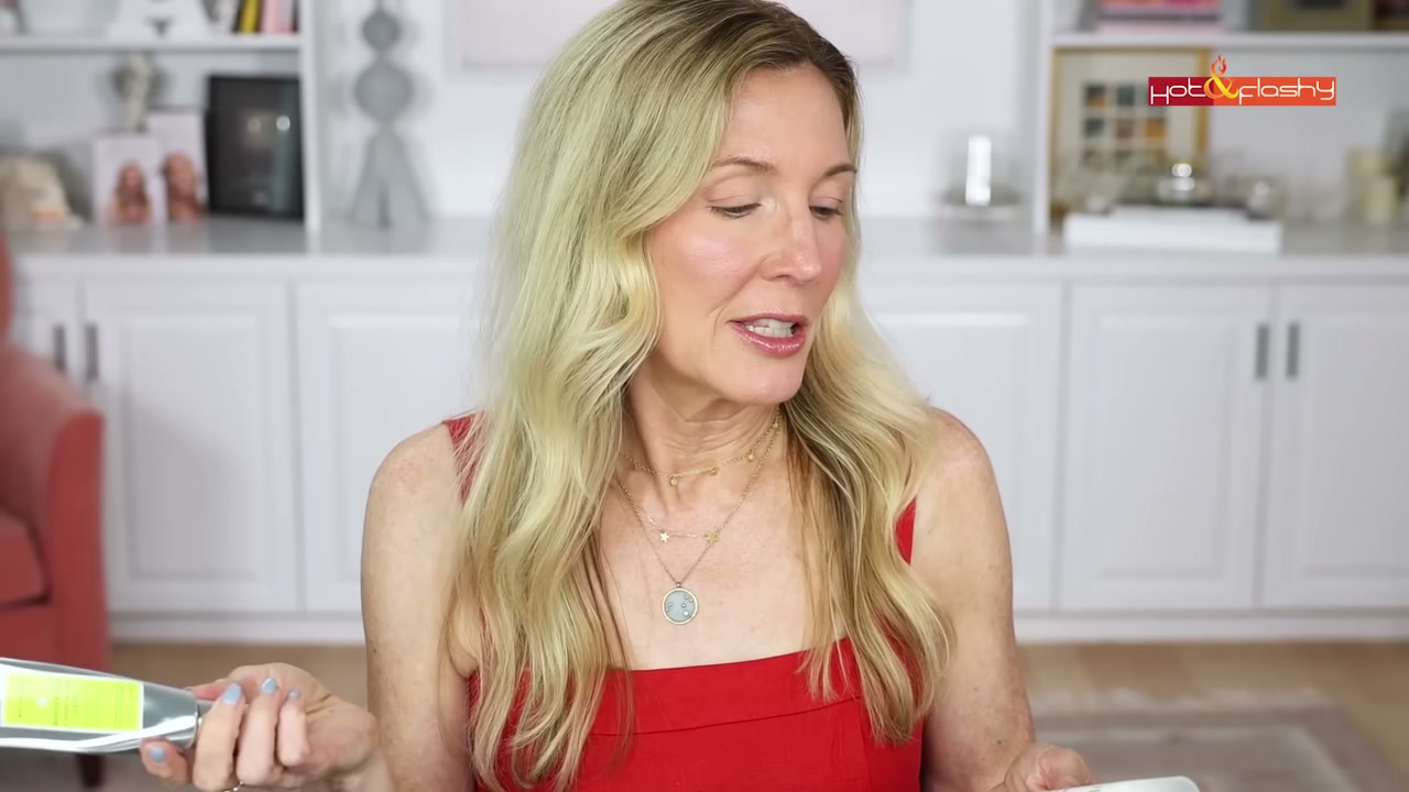 @angiehotandflashy reviewing Geek & Gorgeous A-Game 0.1% Retinaldehyde Serum at 17:57 in a YouTube Shorts video