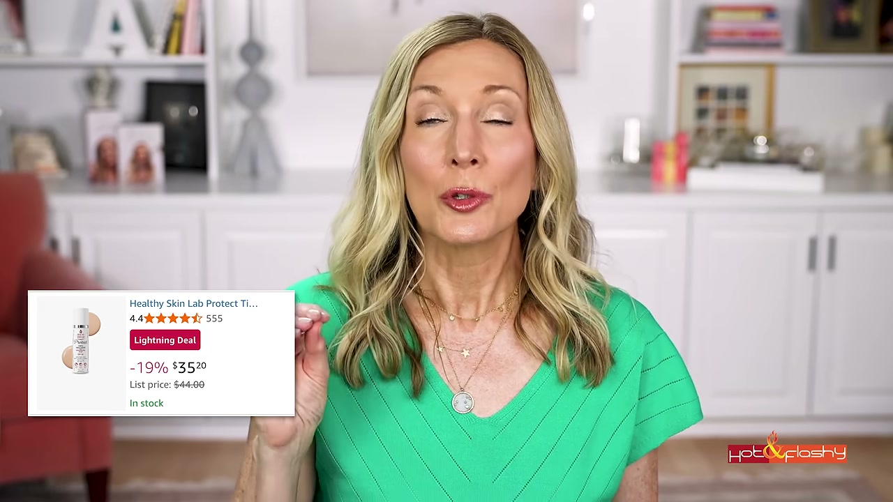 @angiehotandflashy reviewing Healthy Skin Lab Protect Sunscreen at 16:09 in a YouTube Shorts video