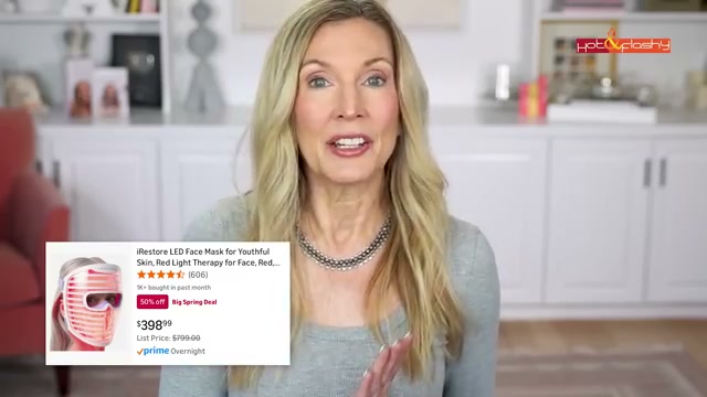 @angiehotandflashy reviewing Iris LED Mask at 01:59 in a YouTube Shorts video