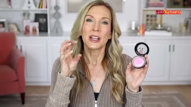 SuperSuede Radiant Talc-Free Baked Powder Blush