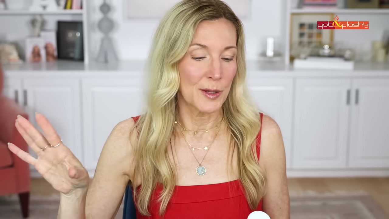 @angiehotandflashy reviewing Sukoyaka Suhada Urea Moisturizing Toner at 24:22 in a YouTube Shorts video