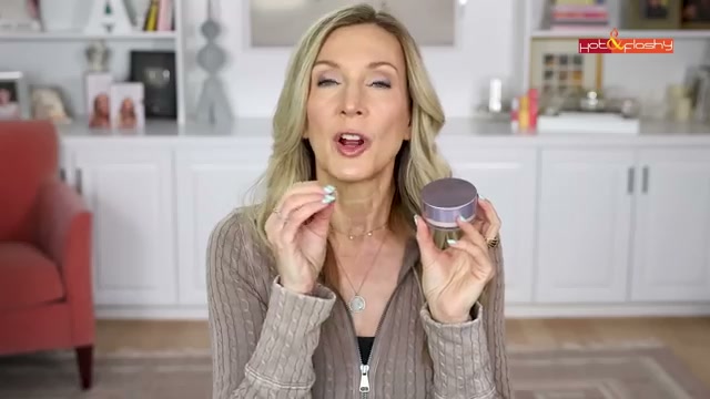 Creaseless Setting & Brightening Powder